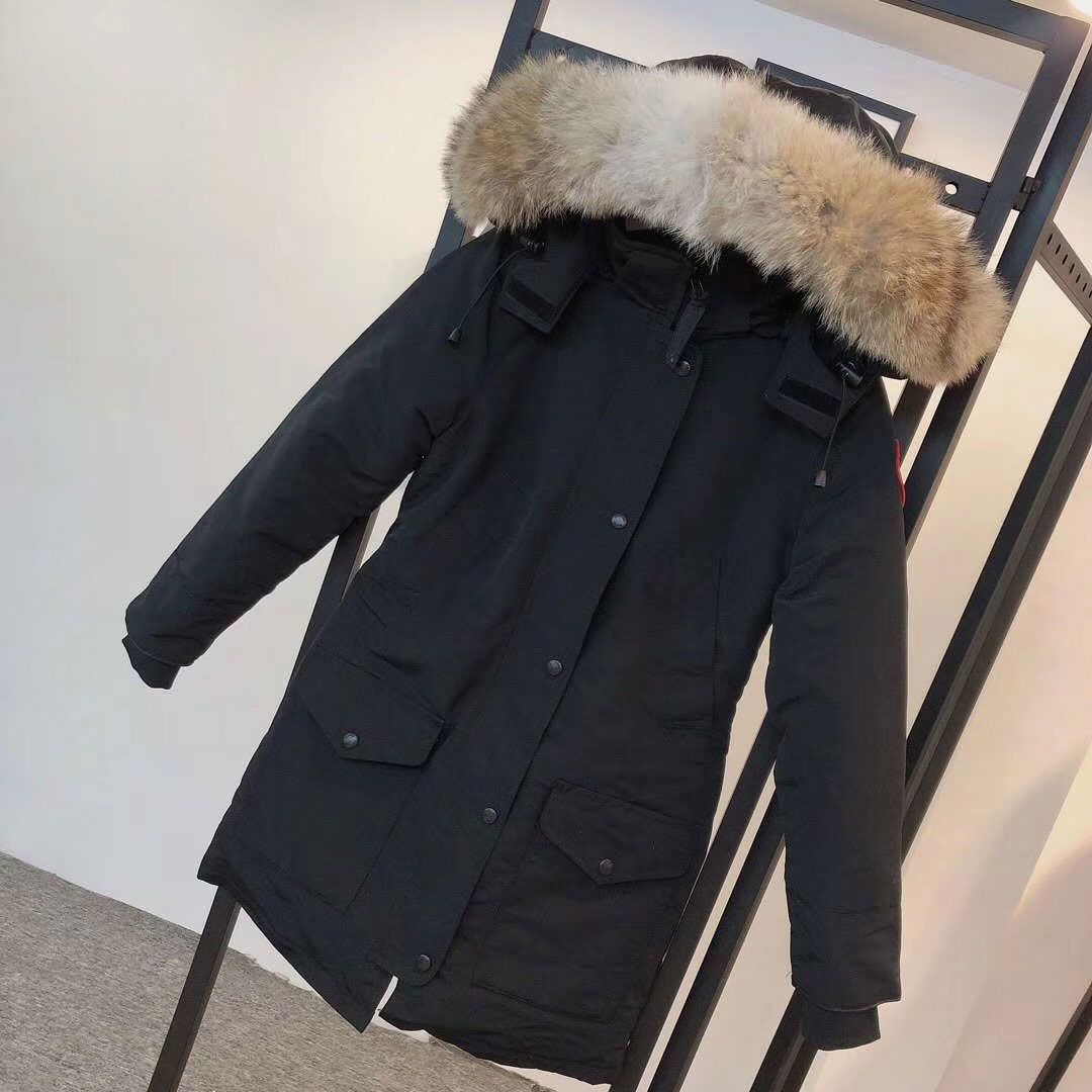 Down Jackets Designer Winter Jacket Women Parkas Puffer Vest Jacket Casual Down Coats Stylist Outdoor High Quality Unisex Outwear Warm Jacket Fur Collar Detachable - 2 of 7