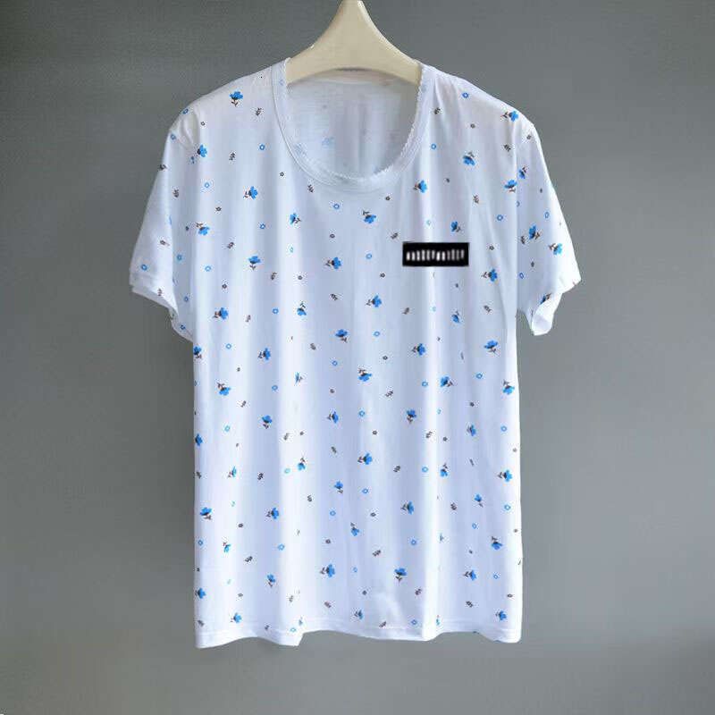 Womens T Shirts Designer Lady Tshirts Shorts Tees Summer Breathable Tops Patterns Flowers Shirt With Budge Letters Design Short Sleeves Size S-2XL - 6 of 8