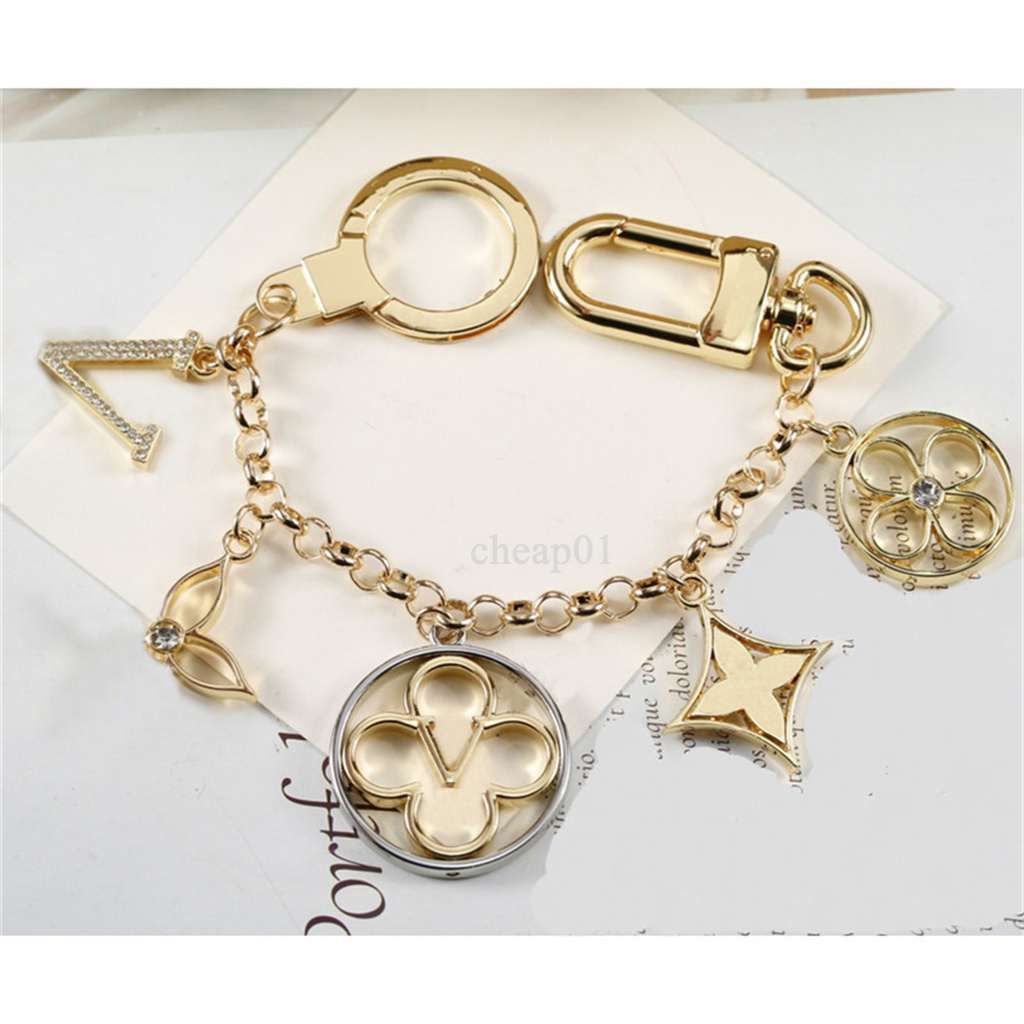 Fashion Brand Letter Designer Keychains Metal Keychain Womens Bag Charm Pendant Auto Parts - 6 of 6