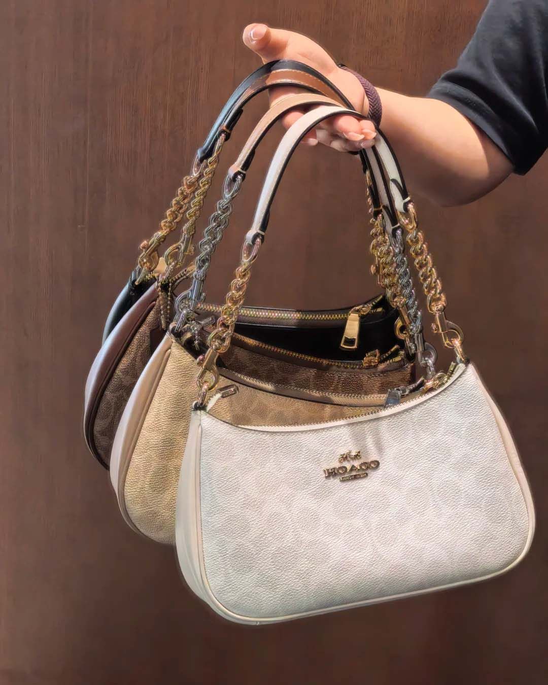 designer Emblem TERI shoulder bag drifter GIFT CHAIN NEW YORK designer bag handbag Capacity shoulder bag crossbody bag wallet bags for women luxury shoulder bag - 4 of 9