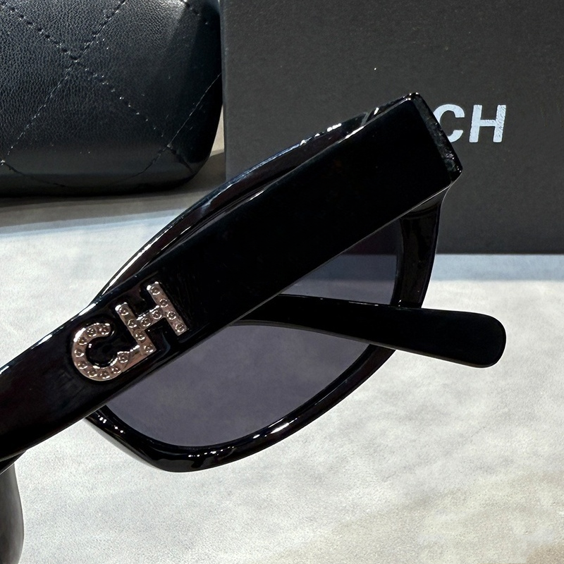 2026 New Designer Sunglasses Women Trend Cat Eye Curved Surface Lens Glasses Shining Men Womens Luxury sun glasses shades sun glasses for women Y2K spicy girl with box - 3 of 8