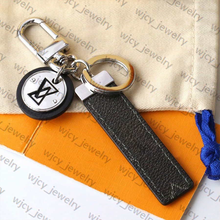Keychains Fashion Key Buckle Purse Pendant Bags Dog Design Doll Chains Car KeyBuckle Keychain 13 Option - 5 of 8