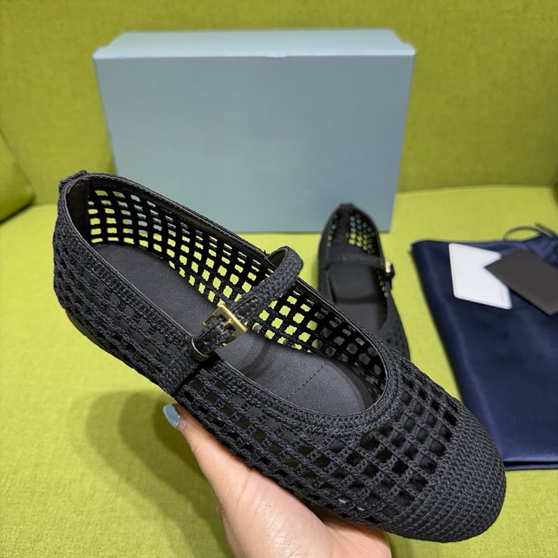 High Quality Crochet Ballet Flats Women Designer Knit Shoes Ladies Hollow Out Woven Mesh Flat Sandals Square Toe Metal Triangle Mary Jane Walking Shoes 1138 - 5 of 8