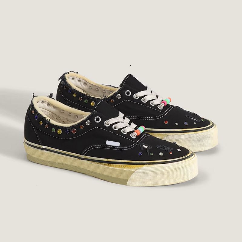 Luxury Pearlized Canvas Shoes New Sneakers For Men Women Pearl Trainers Vintage Sports Casual Shoes Lace Up Walking Shoe 1083 - 3 of 9