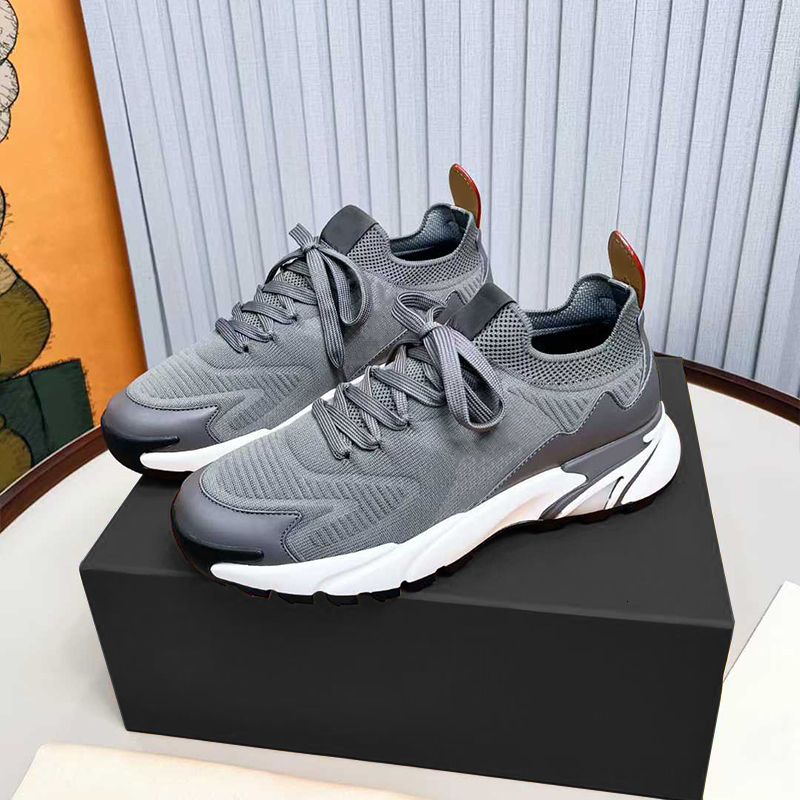 Designer Sneakers Men Runner Tatic Sneaker Outdoor Runners Sneaker Casual Shoes Men Shoes Breathable Running Shoes Walking Jogging Shoes Sneakers 892 - 6 of 9