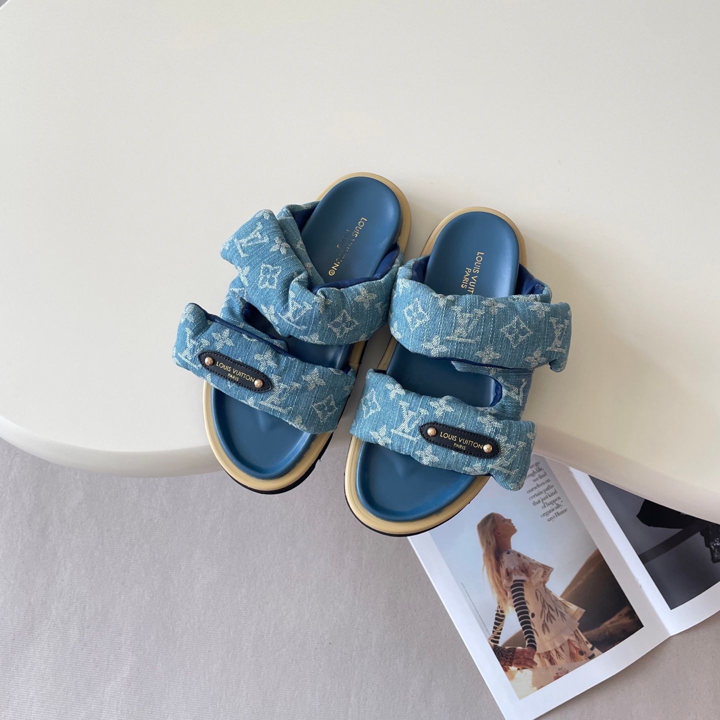 Louis Vuitton x Takashi Murakami Chinelo Pool Pillow Platform Slide Sandals For Women Thick Non Slip Sole Casual Outdoor Beach Vacation Slippers Multiple colors - 3 of 8