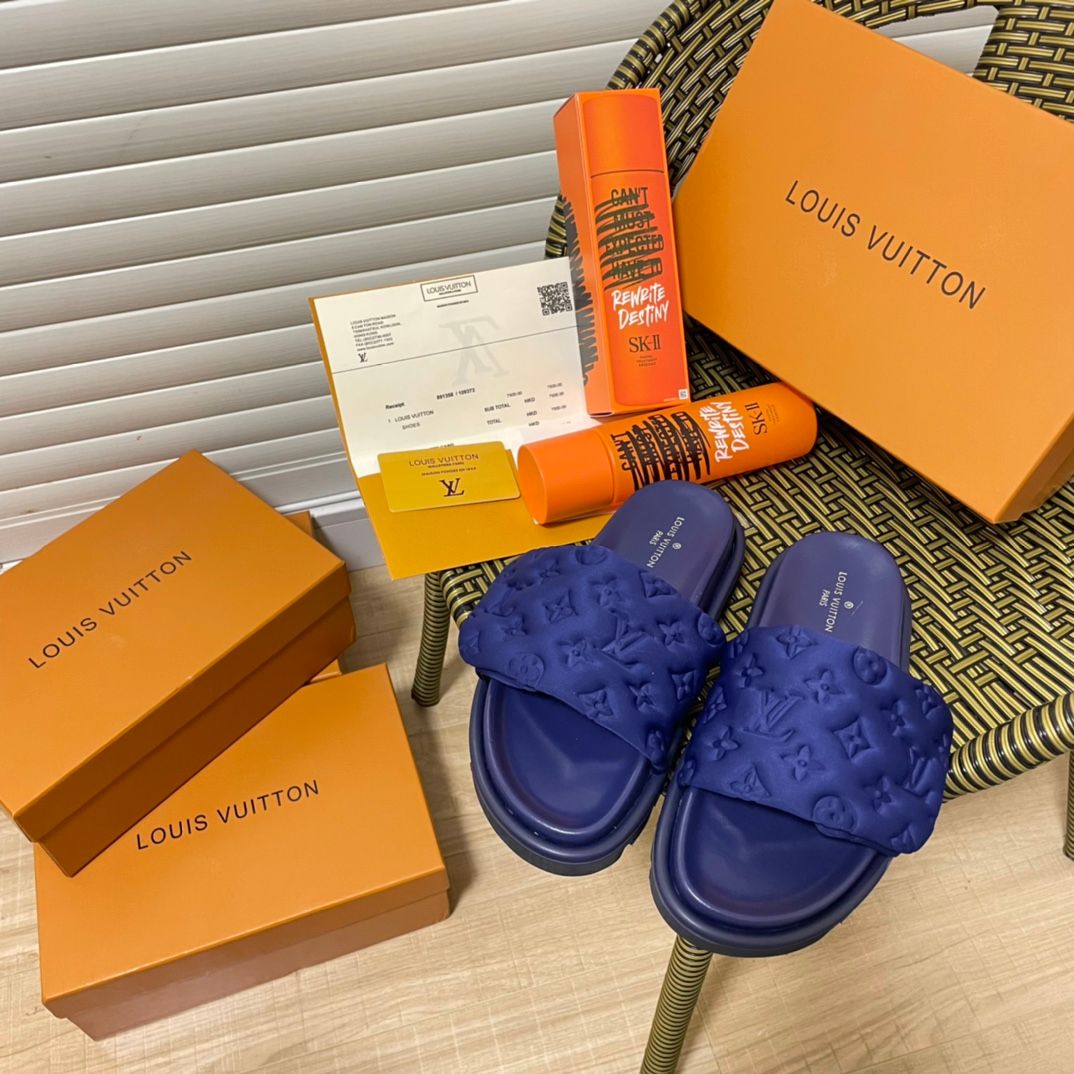 Louis Vuitton Pillow Flat Comfort Sandal Strap Platform Slide Sandals For Women Thick Non Slip Sole Casual Beach Vacation Summer Slippers Multiple colors - 2 of 8