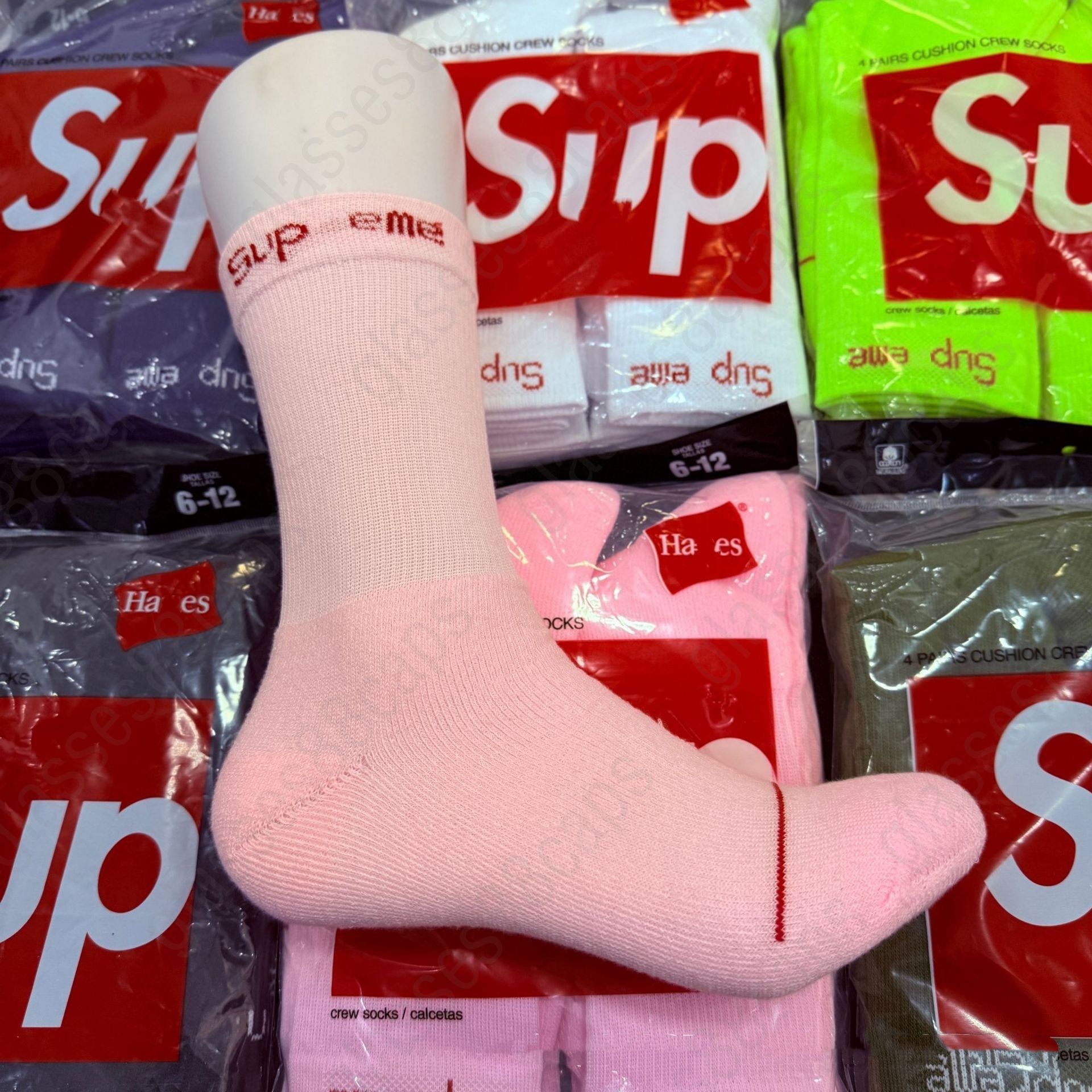 Luxury socks Men's socks designer style socks 4-piece pack sports socks fashionable casual socks women's socks - 9 of 9