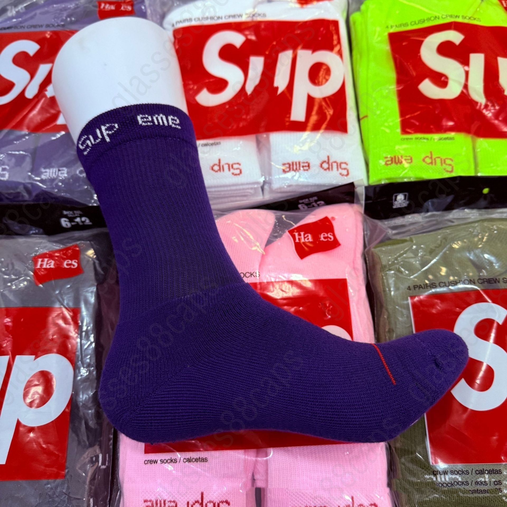 Luxury socks Men's socks designer style socks 4-piece pack sports socks fashionable casual socks women's socks - 8 of 9