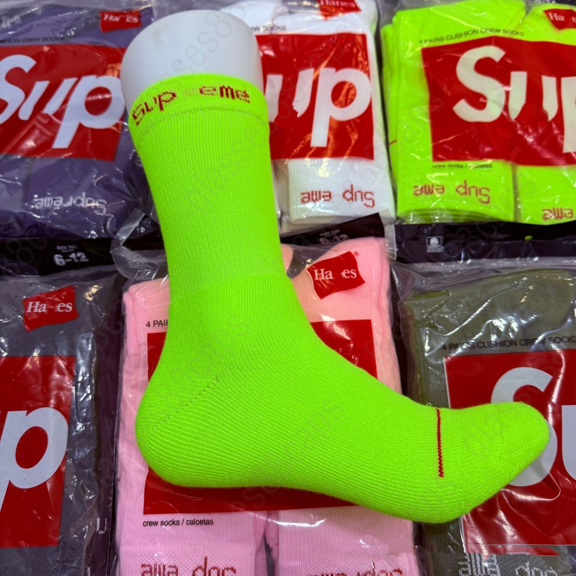 Luxury socks Men's socks designer style socks 4-piece pack sports socks fashionable casual socks women's socks - 7 of 9