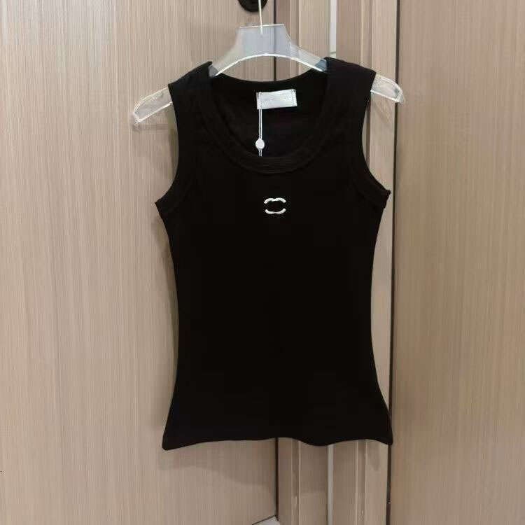 Womens T Shirts Vests Designer Slim Tshirts Shorts Tees Summer Breathable Tops Sweatshirts Long Shirt With Budge Turtleneck Letters Design Short Sleeves Size S-XL - 2 of 8