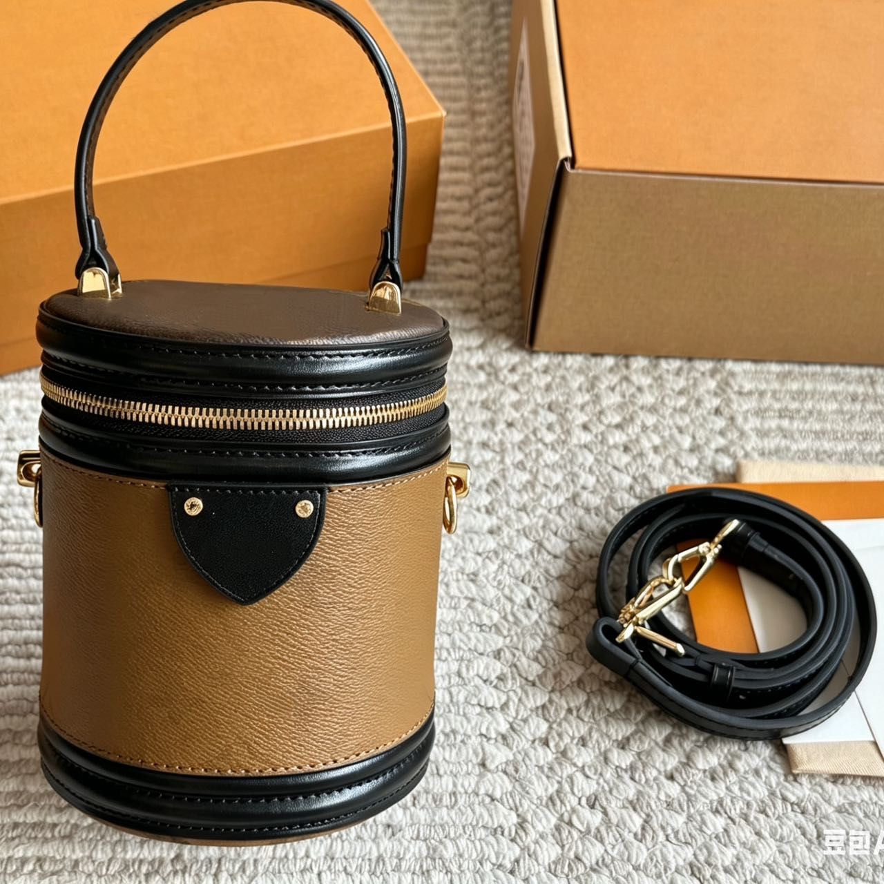 Vintage Designer Bags For Women Luxury Crossbody Handbags Totes Classic Metal Corner Shoulder Purses Retro Box Bag Fashion Messenger Bag With Box Womans Purse PRPU - 3 of 8