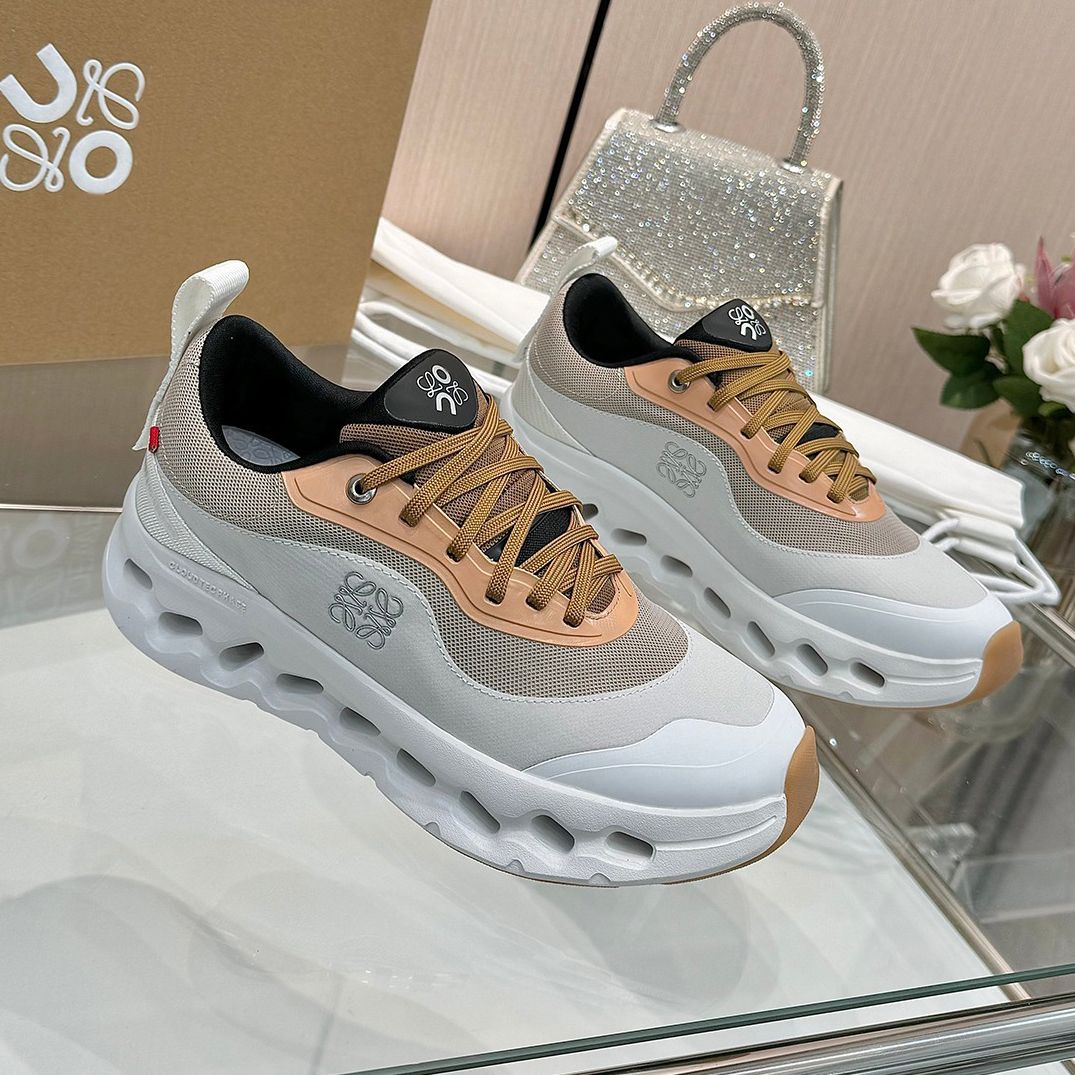 Cloudtilt Running Shoes Men and Women Designer Casual Sneakers Black and White Shoes Casual Shoes Sports shoes Lightweight And Cushioned Casual Shoes - 5 of 8