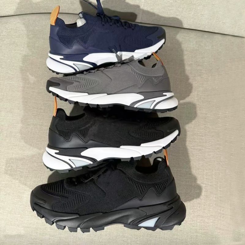 26S Men Runner Tatic Sneaker Running Shoes Designer Sneakers Breathable Mesh Outdoor Walking Casual Shoes Light Daily Sports Footwear 38-46 892 - 3 of 9
