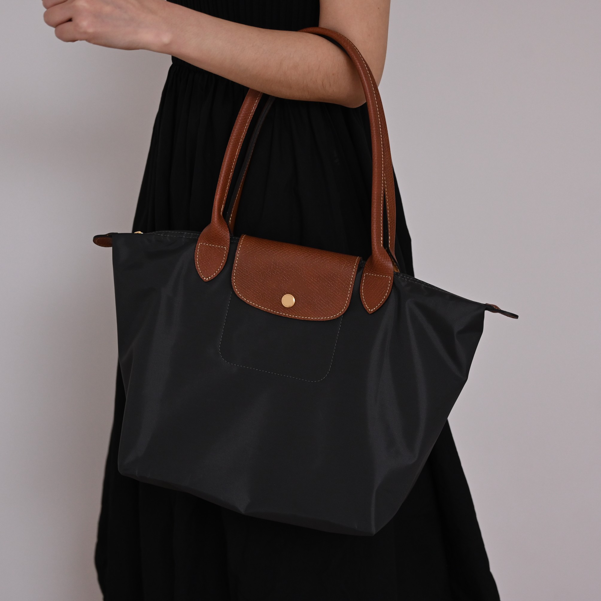 Designer bag Nylon Tote Shoulder Bags Champes Bag tote Bags Women Medium Large Capacity Shopping bags - 9 of 9