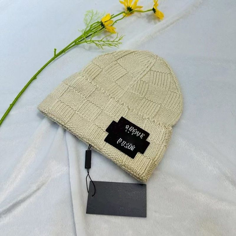 luxury designer beanie women and men New grid letters bonnet hat brim bonnet classic beautiful fashionable autumn and winter wear - 7 of 7