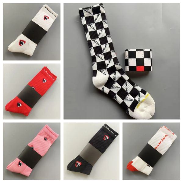 Chrome socks men women men's designer lips print sock fashion high street style colorful stocking breathable cycling anti sweat sport outdoor warm socks - Apparel - denook